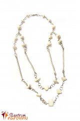 Necklace white
