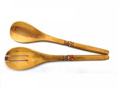 Set of wooden stirring spoons